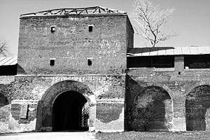 Zaraysk. Kremlin. Nikol'skaya proezdnaya bashnya (St. Nicholas drive-through tower). Photo: A. Tilipman